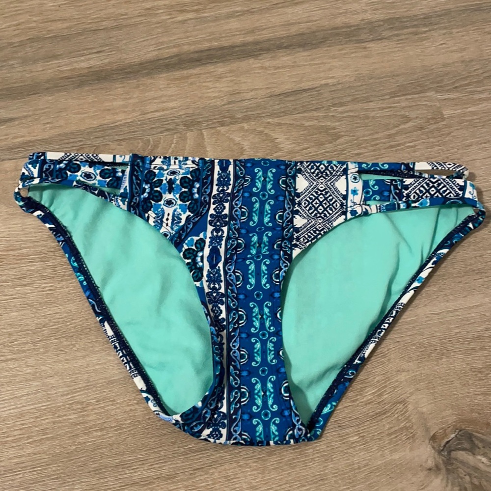 Target bikini - Picture 1 of 5